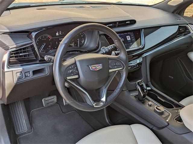 used 2023 Cadillac XT6 car, priced at $40,995