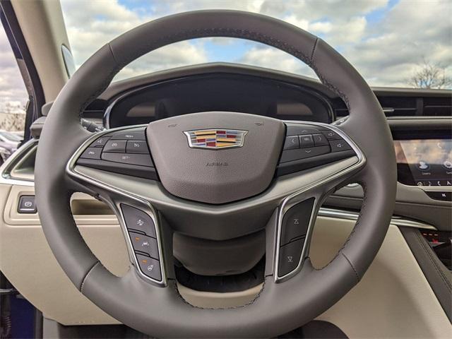 new 2025 Cadillac XT5 car, priced at $56,010