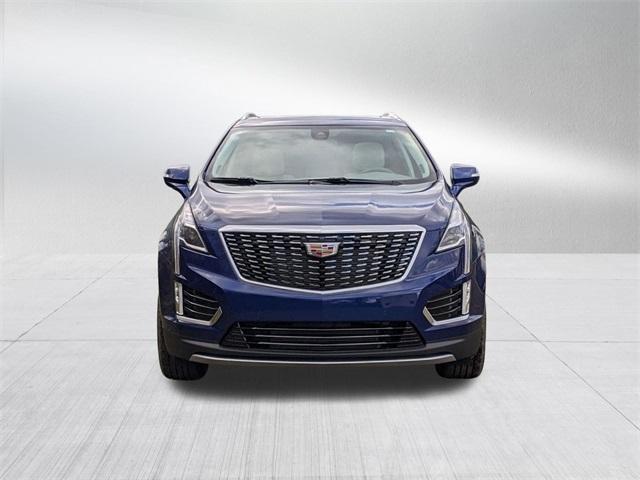 new 2025 Cadillac XT5 car, priced at $56,010