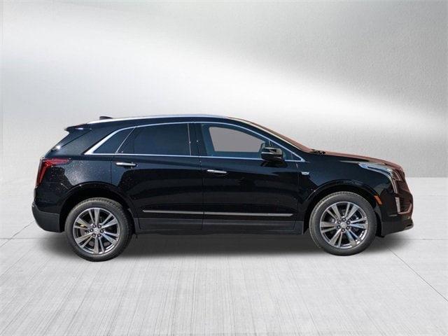 new 2025 Cadillac XT5 car, priced at $55,439