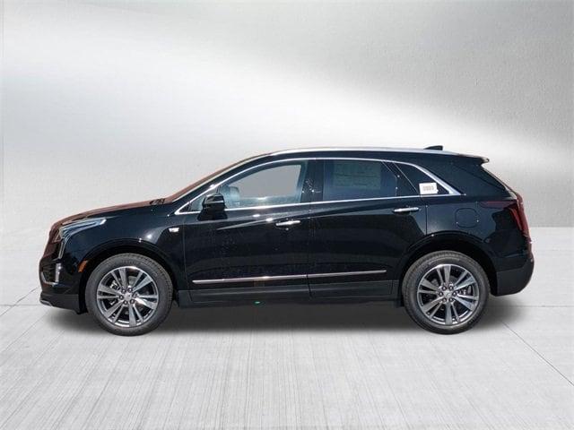 new 2025 Cadillac XT5 car, priced at $55,439
