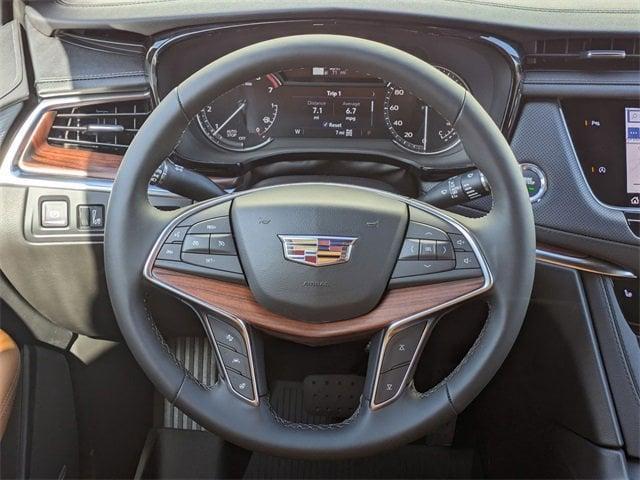 new 2025 Cadillac XT5 car, priced at $55,439