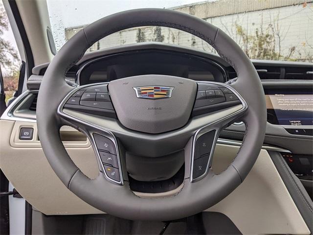 new 2025 Cadillac XT5 car, priced at $56,610