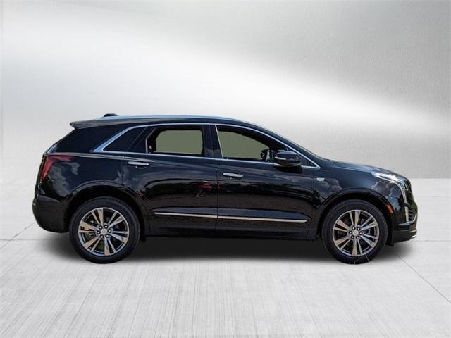 new 2025 Cadillac XT5 car, priced at $55,010