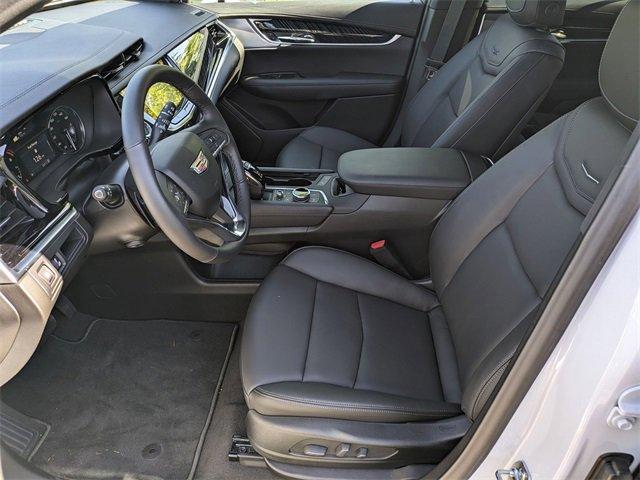 new 2025 Cadillac XT6 car, priced at $60,115