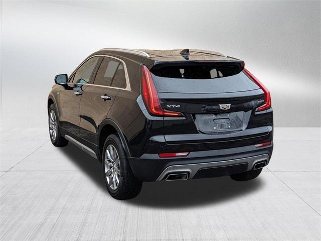 used 2022 Cadillac XT4 car, priced at $26,215