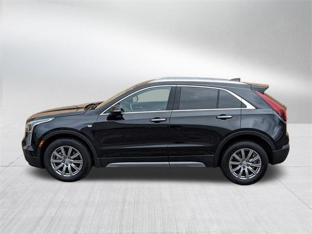 used 2022 Cadillac XT4 car, priced at $26,215