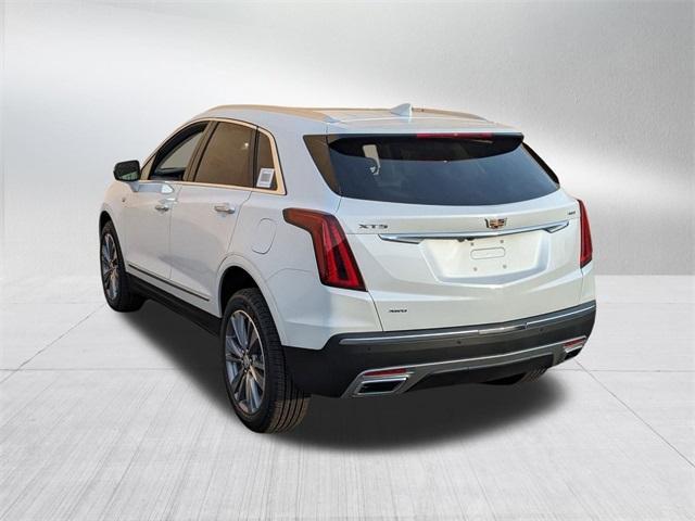 new 2025 Cadillac XT5 car, priced at $56,610