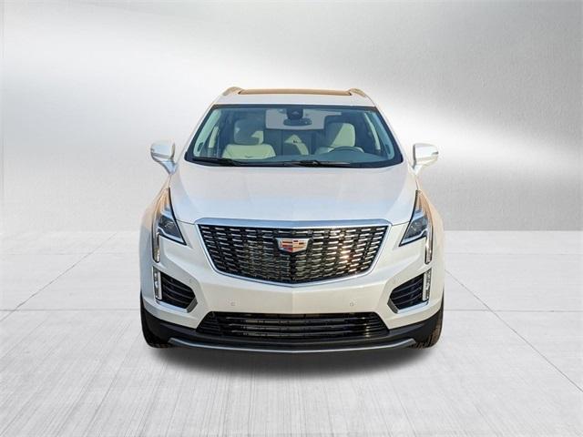 new 2025 Cadillac XT5 car, priced at $56,610