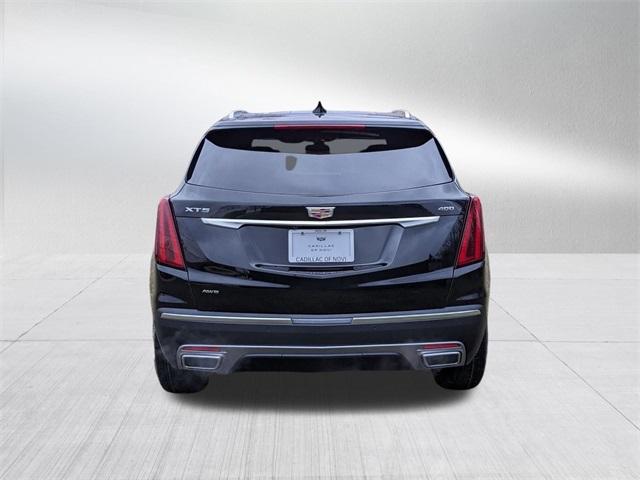 new 2025 Cadillac XT5 car, priced at $56,309