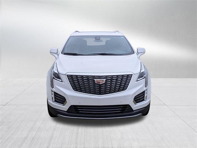 new 2025 Cadillac XT5 car, priced at $56,909