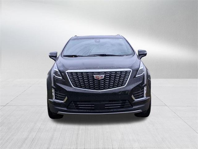 new 2025 Cadillac XT5 car, priced at $58,585