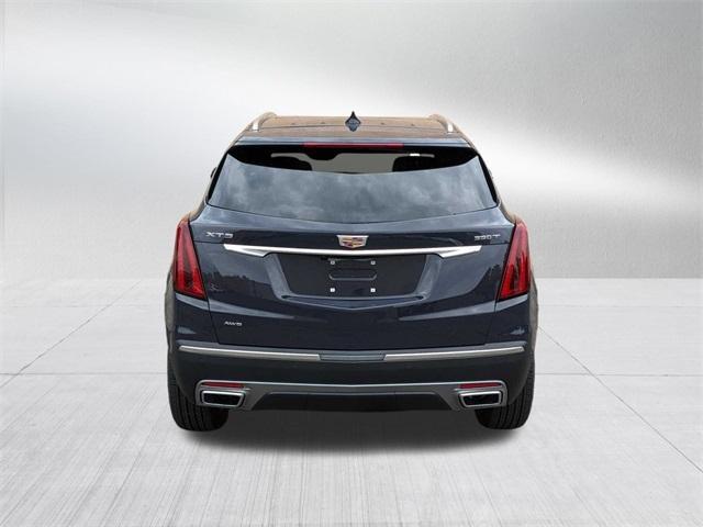 new 2025 Cadillac XT5 car, priced at $55,010