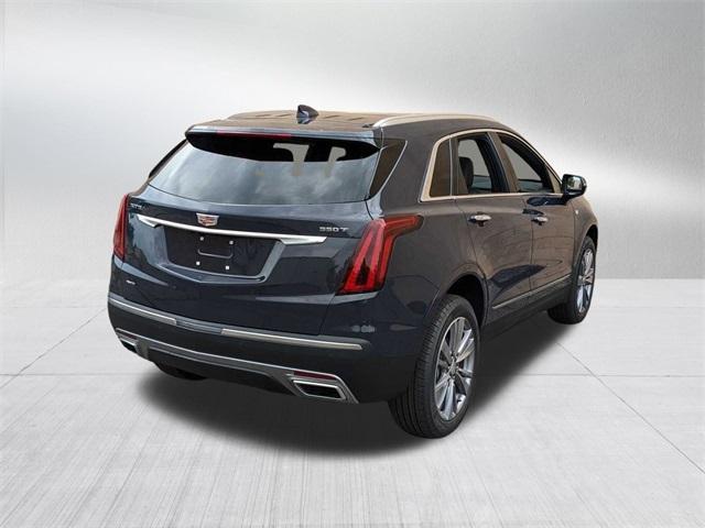 new 2025 Cadillac XT5 car, priced at $55,010