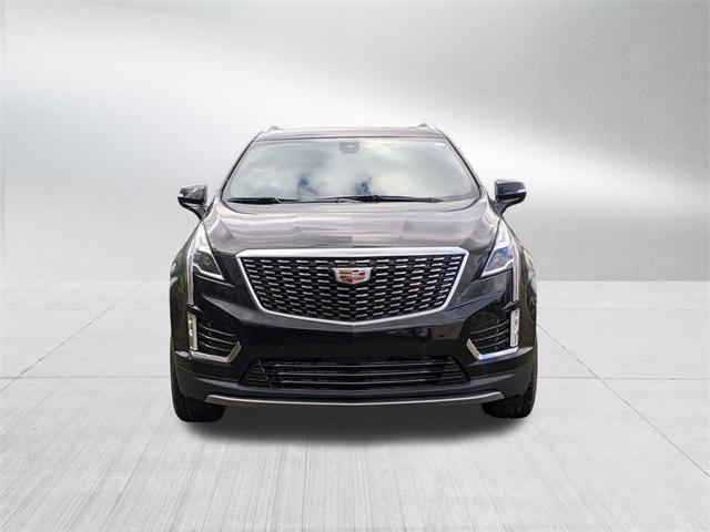 new 2025 Cadillac XT5 car, priced at $54,385