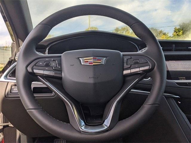 new 2025 Cadillac XT6 car, priced at $54,164