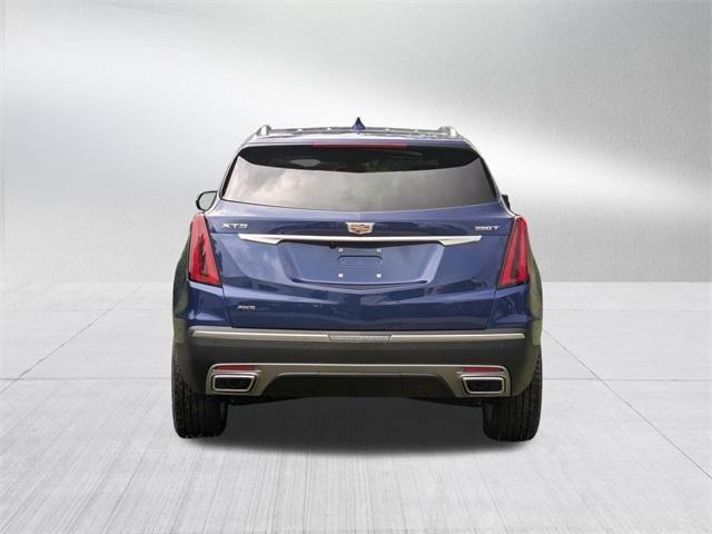 new 2025 Cadillac XT5 car, priced at $55,010