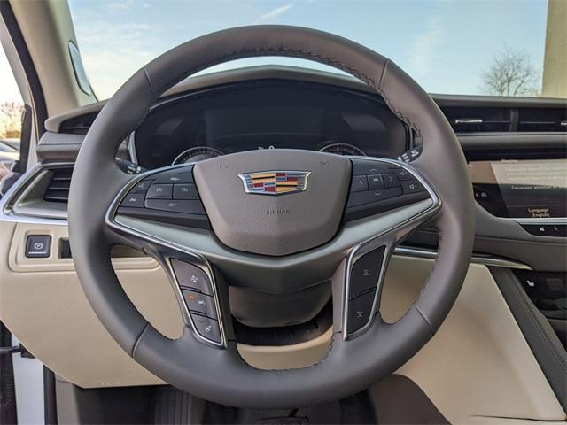 new 2025 Cadillac XT5 car, priced at $56,909