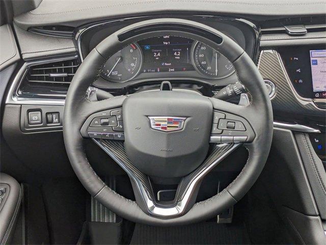 new 2025 Cadillac XT6 car, priced at $71,914