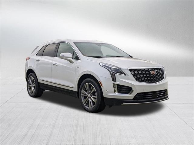 new 2025 Cadillac XT5 car, priced at $59,185