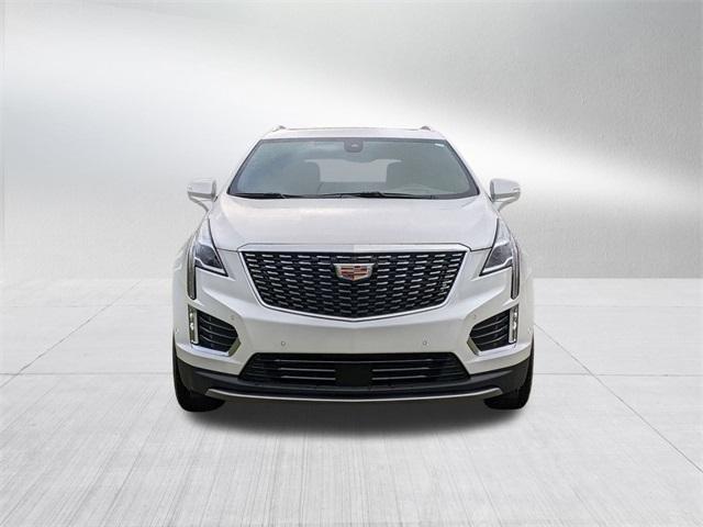 new 2025 Cadillac XT5 car, priced at $59,185