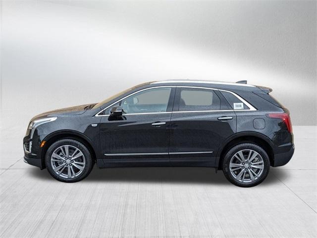 new 2025 Cadillac XT5 car, priced at $55,010