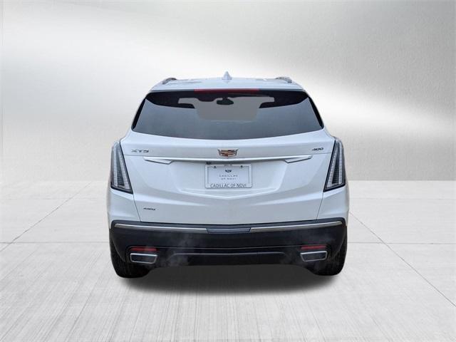 new 2025 Cadillac XT5 car, priced at $60,509