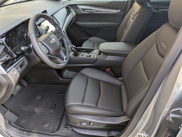 new 2025 Cadillac XT6 car, priced at $53,664