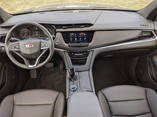 new 2025 Cadillac XT6 car, priced at $54,164