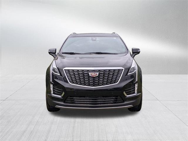 new 2025 Cadillac XT5 car, priced at $55,010