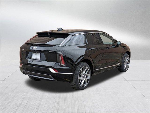 new 2025 Cadillac OPTIQ car, priced at $54,785