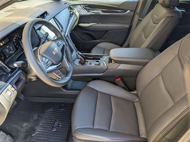 new 2025 Cadillac XT5 car, priced at $55,409