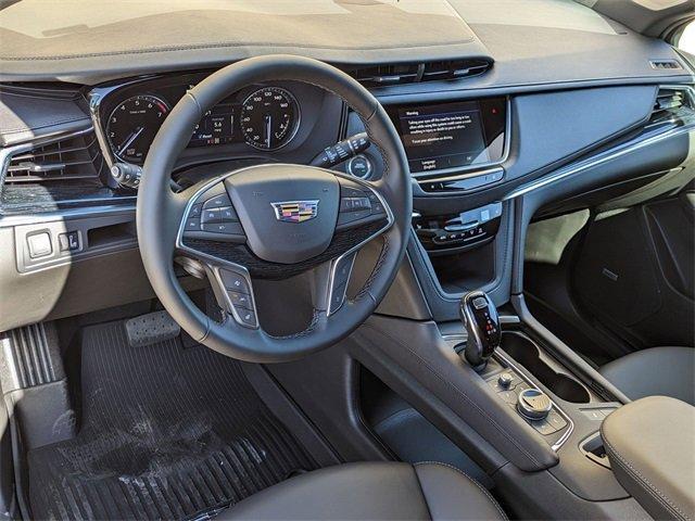 new 2025 Cadillac XT5 car, priced at $55,409
