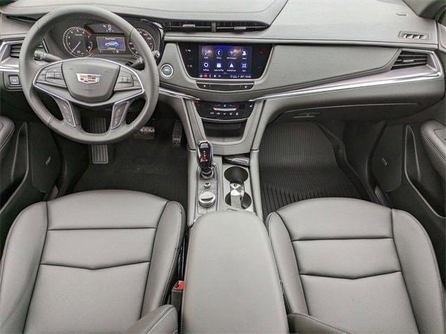 new 2025 Cadillac XT5 car, priced at $49,234
