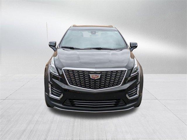 new 2025 Cadillac XT5 car, priced at $55,409