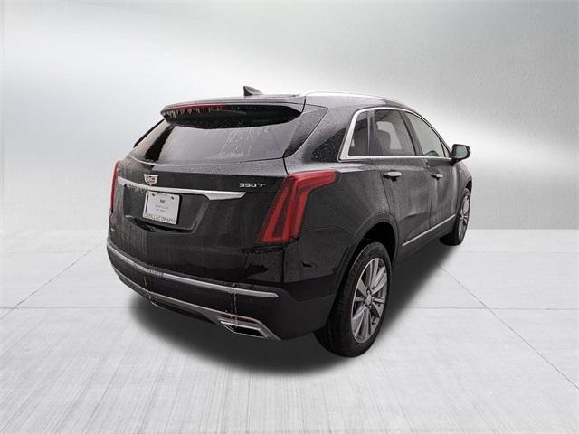 new 2025 Cadillac XT5 car, priced at $55,010