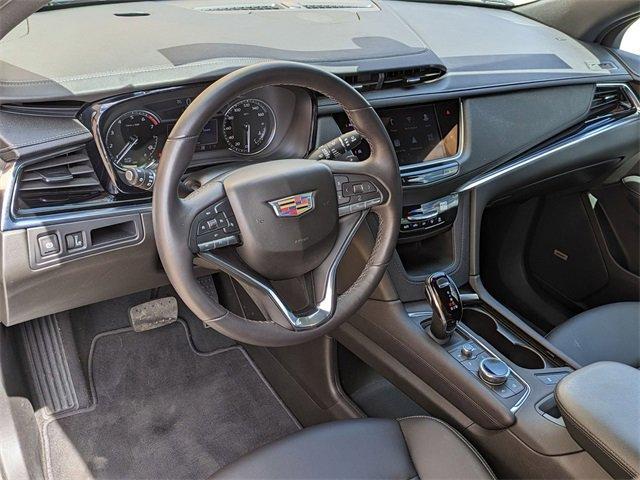 used 2024 Cadillac XT6 car, priced at $40,995