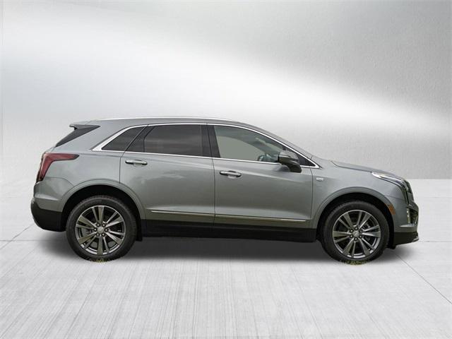 new 2025 Cadillac XT5 car, priced at $54,385