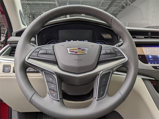 new 2025 Cadillac XT5 car, priced at $60,484