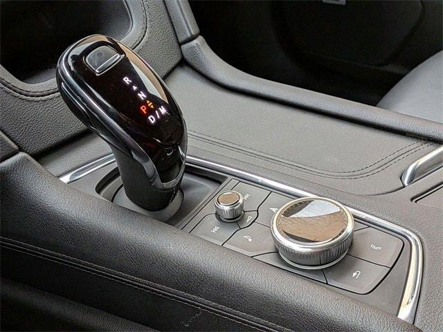 used 2024 Cadillac XT6 car, priced at $45,295