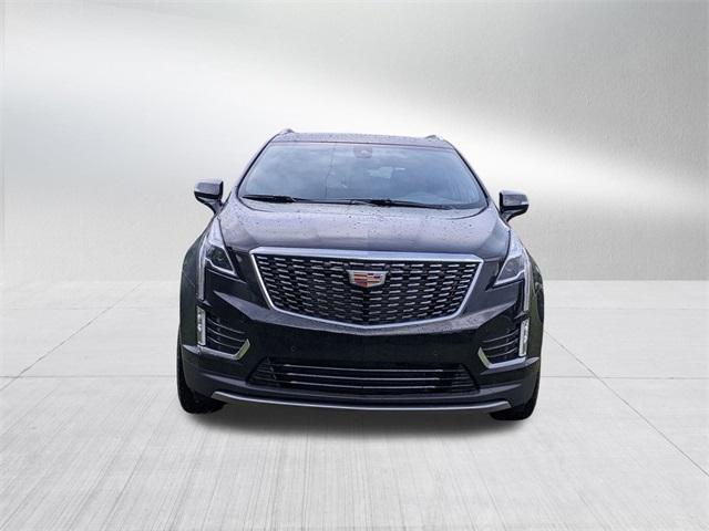 new 2025 Cadillac XT5 car, priced at $57,210