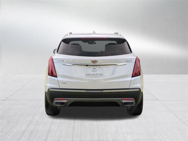 new 2025 Cadillac XT5 car, priced at $55,610