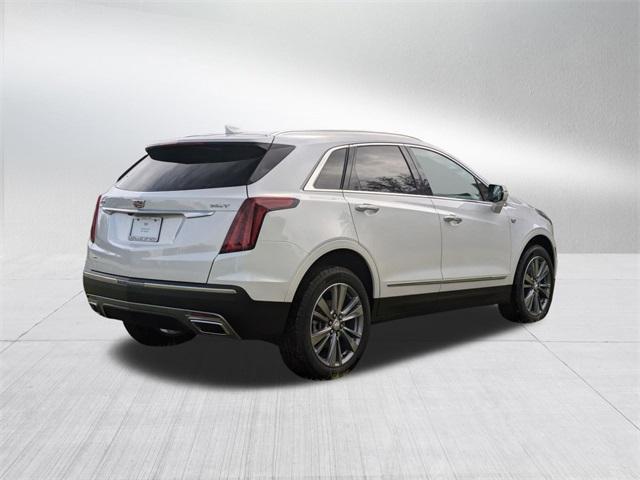 new 2025 Cadillac XT5 car, priced at $55,610