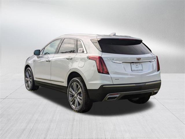 new 2025 Cadillac XT5 car, priced at $55,610