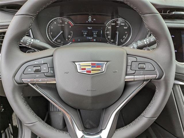 new 2025 Cadillac XT6 car, priced at $54,164