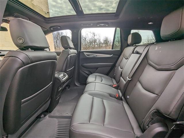 new 2025 Cadillac XT6 car, priced at $54,164