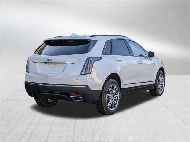 new 2025 Cadillac XT5 car, priced at $60,509