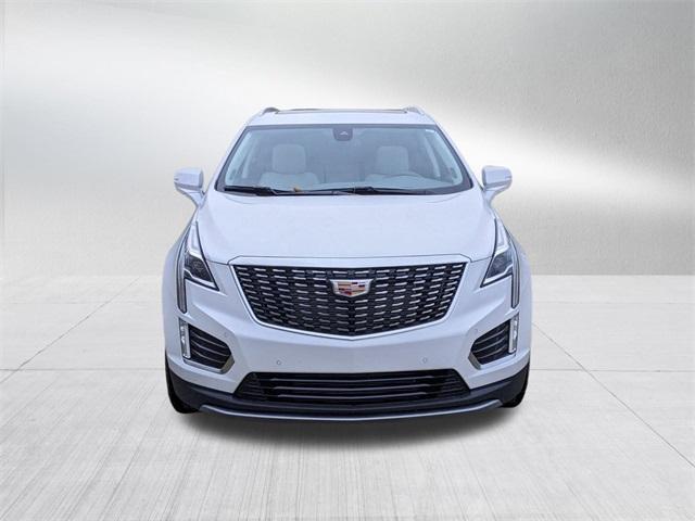 new 2025 Cadillac XT5 car, priced at $56,909