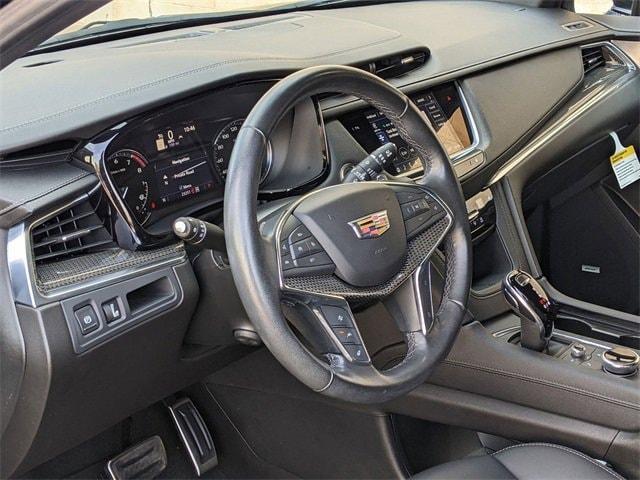 used 2022 Cadillac XT5 car, priced at $36,598