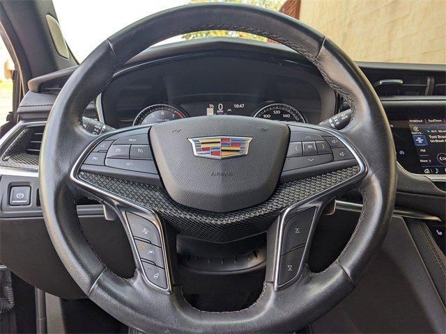 used 2022 Cadillac XT5 car, priced at $36,598